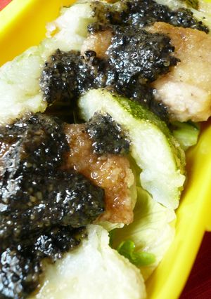 ズッキーニと鶏肉の黒胡麻ソースがけ。-レシピのメイン写真