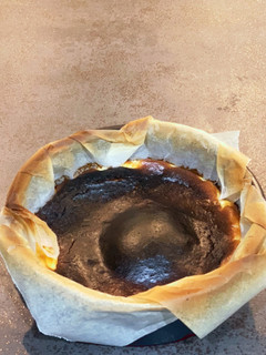 バスク風チーズケーキ-レシピのメイン写真