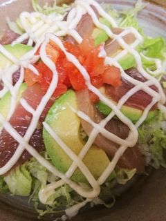 アボカドとマグロのサラダ丼-レシピのメイン写真