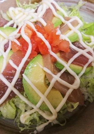 アボカドとマグロのサラダ丼-レシピのメイン写真