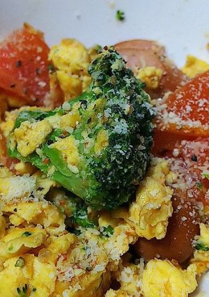 ブロッコリーとトマトのホットサラダ-レシピのメイン写真