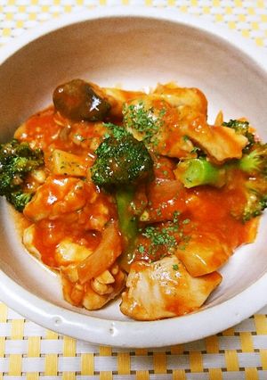 ジュースで簡単♫鶏もも肉のトマト煮-レシピのメイン写真