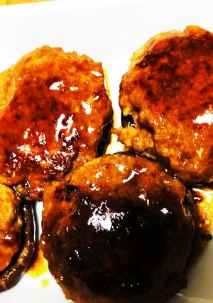 ♡肉厚しいたけの照り焼きバーグ-レシピのメイン写真