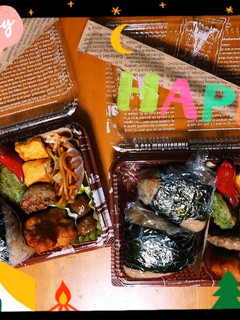 炊き込みご飯おむすび親子弁当๑•̀ㅁ•́-レシピのメイン写真
