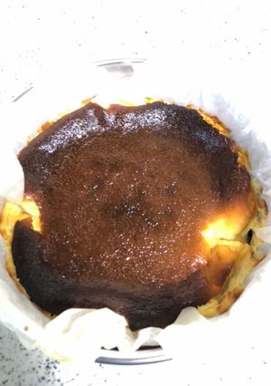 簡単　誰でも作れる　バスクチーズケーキ　-レシピのメイン写真
