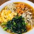 サッポロ一番ゴマ味でビビンバ風ラーメン