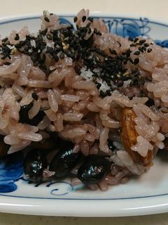 朝食に黒豆赤飯はどう?~温活&便秘解消~-レシピのメイン写真
