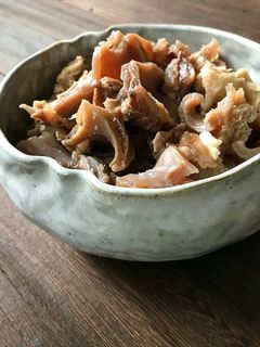 STAUBストウブ鍋で牛すじ肉の下処理-レシピのメイン写真
