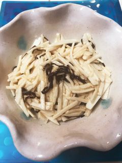 長芋のおつまみ*万能塩こんぶごま油和え-レシピのメイン写真