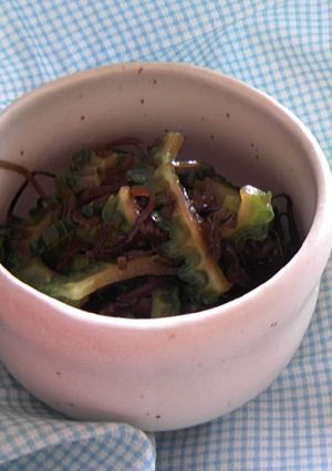 簡単♫♬ゴーヤと塩昆布のあえ物-レシピのメイン写真