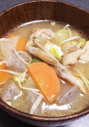 鶏ときのこの具沢山みそ汁-レシピのメイン写真