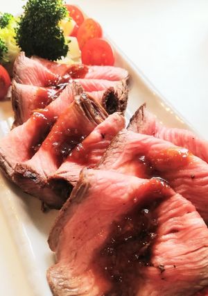 にんにく醤油ソースのローストビーフ-レシピのメイン写真