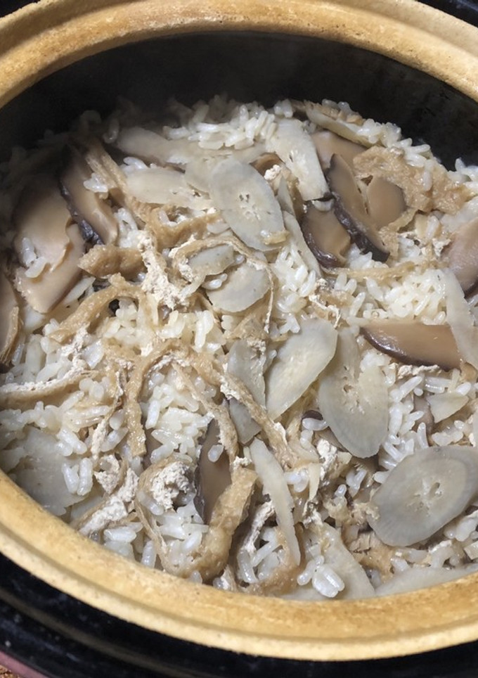 ごぼうの炊き込みご飯-レシピのメイン写真