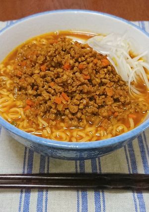 キーマカレー風？！カレーしょうゆラーメン-レシピのメイン写真