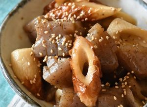 こんにゃくと竹輪の鶏だし炒め【作り置き】-レシピのメイン写真