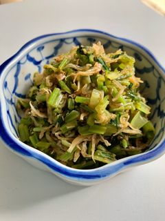 ふりかけにも!かぶの葉とじゃこ炒め-レシピのメイン写真