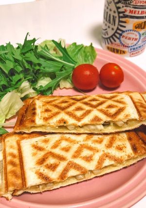 ＊BRUNOきのことチーズのホットサンド-レシピのメイン写真