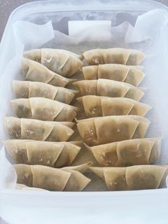 手作り餃子・くっ付かない置き場と冷凍保存-レシピのメイン写真