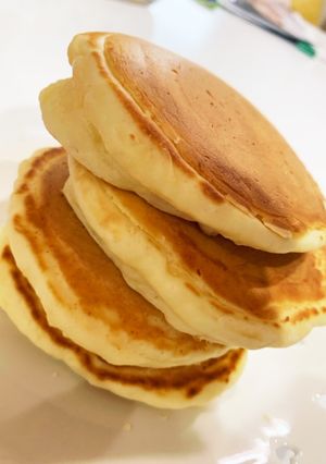 小麦粉でつくるふわふわホットケーキ-レシピのメイン写真