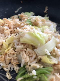 サッポロ一番そば飯-レシピのメイン写真