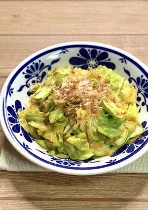 食材一つで簡単♪キャベツのだし醤油炒め♪-レシピのメイン写真