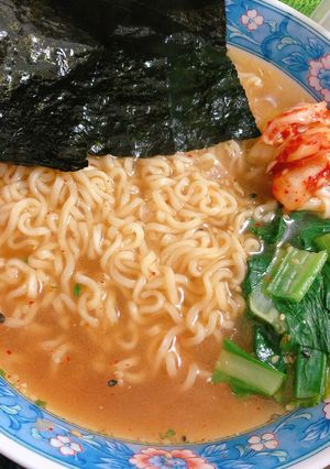 サッポロ一番を韓国風アレンジ-レシピのメイン写真