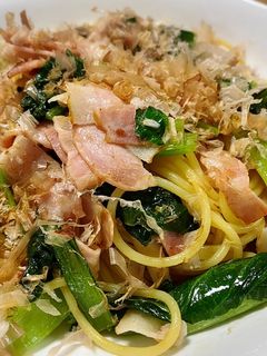 ベーコンと小松菜の和風パスタ-レシピのメイン写真