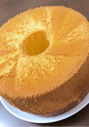 甘さ控えめふわふわシフォンケーキ20cm-レシピのメイン写真