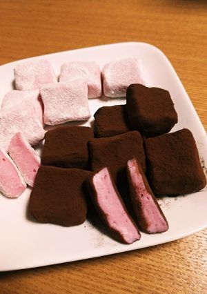 ピンクチョコレートで美味しい生チョコ-レシピのメイン写真