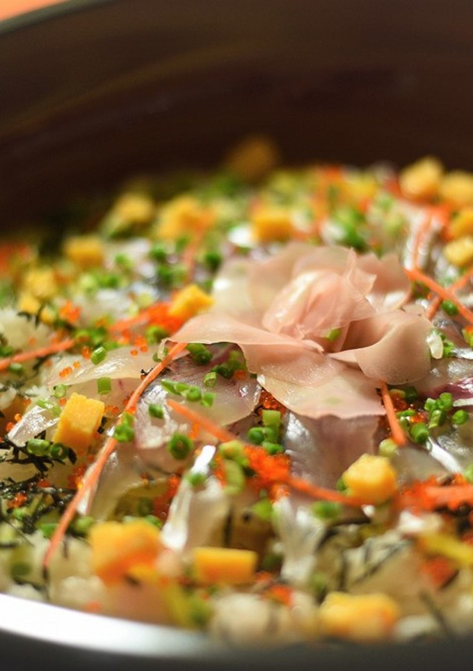 鯵が釣れたら激簡単　鯵チラシ寿司-レシピのメイン写真