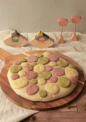 ポリ袋★ひなまつりのメロンパンピザ-レシピのメイン写真