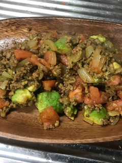 アボカドとトマトのキーマカレー-レシピのメイン写真