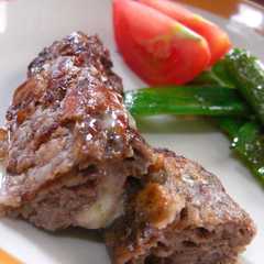 รูปของ 簡単なのに美味しい牛肉とチーズの重ね焼き
