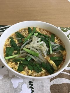 旨辛!ニラ玉しょうゆラーメン-レシピのメイン写真