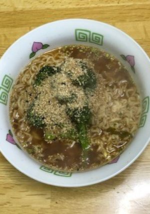 ブロッコリー胡麻和え　ごま味醤油ラーメン-レシピのメイン写真