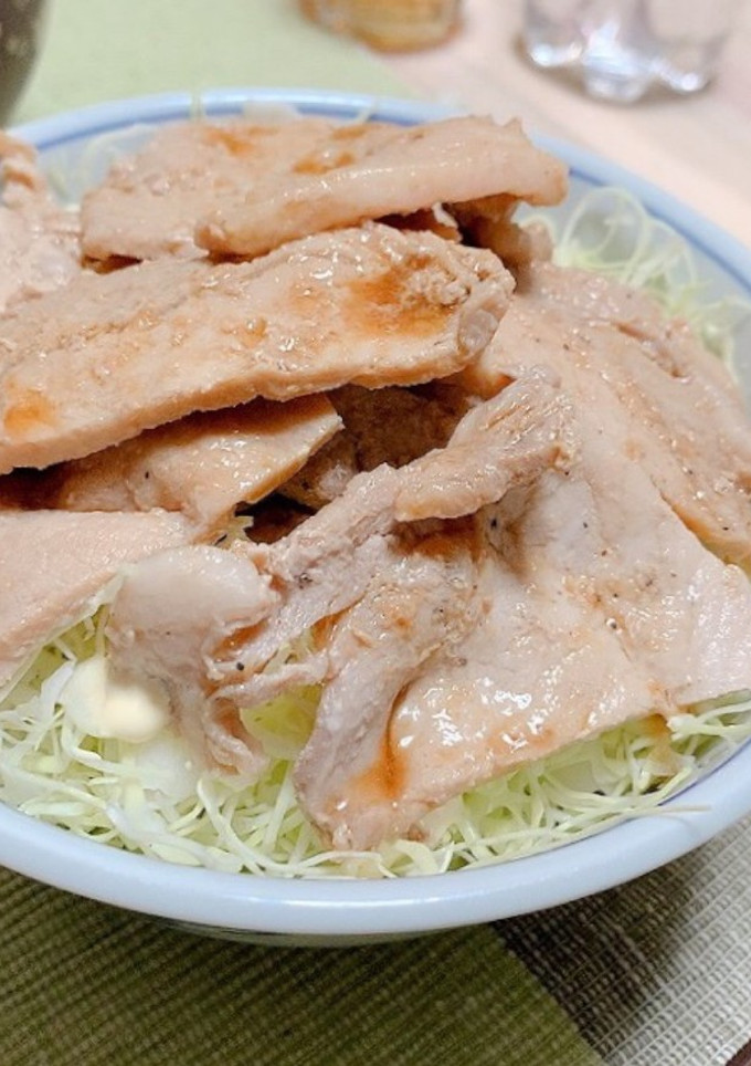 がっつりどどーんと簡単生姜焼き丼-レシピのメイン写真