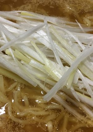冷やし中華袋麺リメイクで葱胡麻温麺-レシピのメイン写真