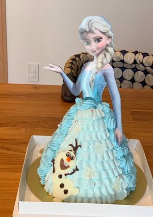 女の子大好き♡エルサのドレスケーキ♪-レシピのメイン写真
