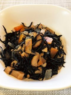 めんつゆで五目ひじき煮-レシピのメイン写真