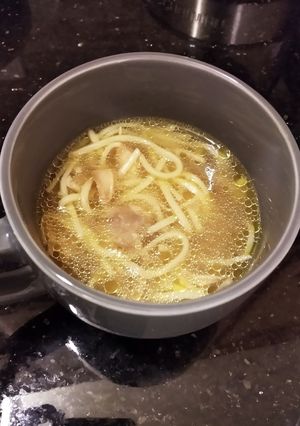 アメリカの定番！チキンスープ&ヌードル-レシピのメイン写真