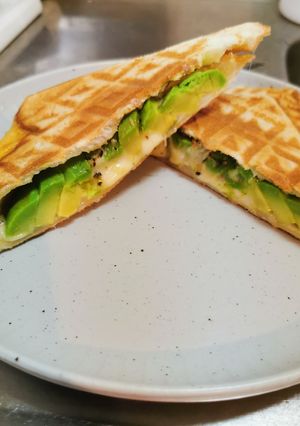 アボカドチーズのホットサンド-レシピのメイン写真