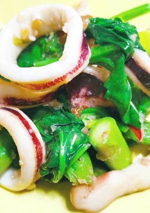 イカと春っぽい野菜の生姜オイル炒め-レシピのメイン写真