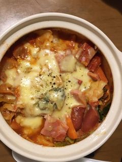 チーズとろける!トマト鍋-レシピのメイン写真