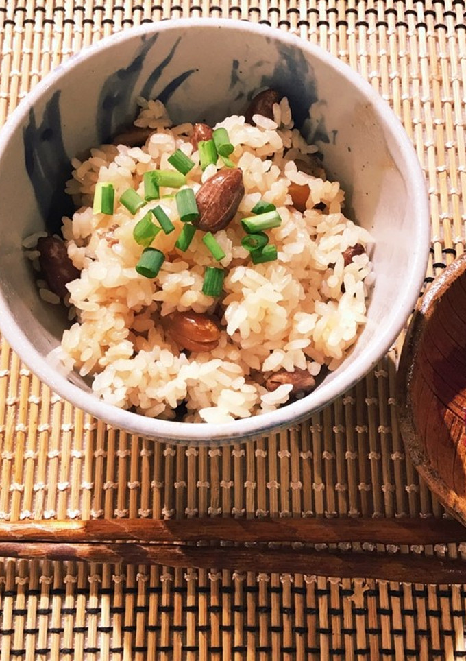 うす皮ごと食べる♪簡単ピーナツご飯！-レシピのメイン写真