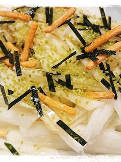 お茶漬けの素使用☆大根サラダ-レシピのメイン写真