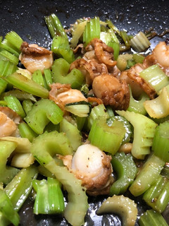 セロリとホタテのオイスターソース炒め-レシピのメイン写真