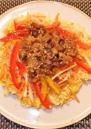 インスタント麺でお手軽♪焼きビビン麺-レシピのメイン写真