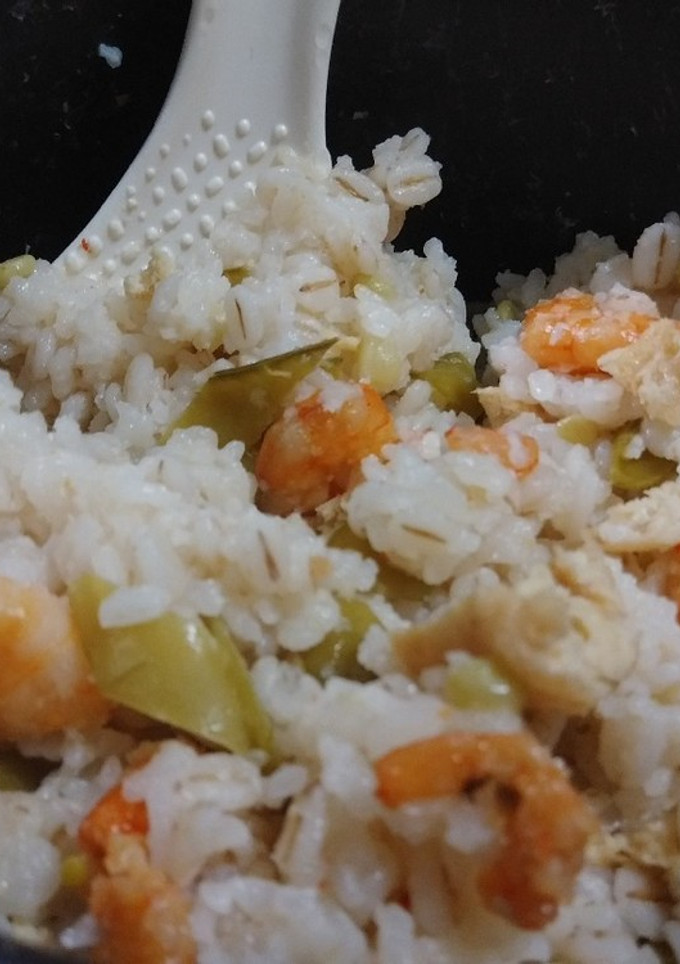 むき海老とスナップ豆炊き込みご飯(簡単)-レシピのメイン写真