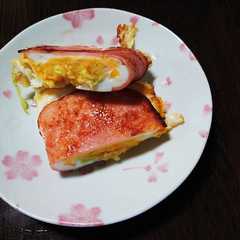 お好み焼き風、半月ハムエッグ-レシピのメイン写真