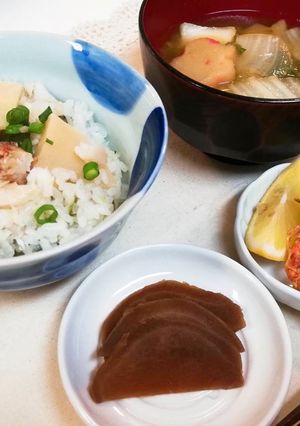 煮付けをアレンジ！赤魚の炊き込みご飯-レシピのメイン写真